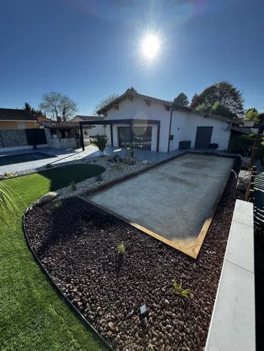 Terrain de pétanque, Chazey-sur-Ain, D&B Aménagement Paysager 