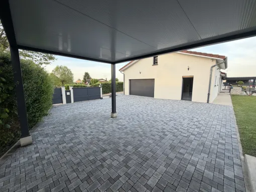 Cour en pavés, Chalamont, D&B Aménagement Paysager