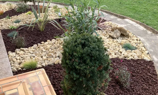 Massif décoratif sur la commune de Lagnieu