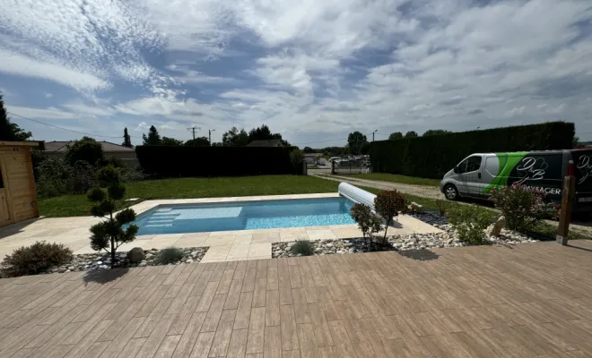 Pose piscine coque, Charnoz-sur-Ain, D&B Aménagement Paysager 
